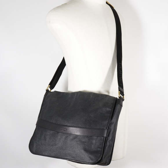LOEWE Shoulder Bag - Picture 5 of 8